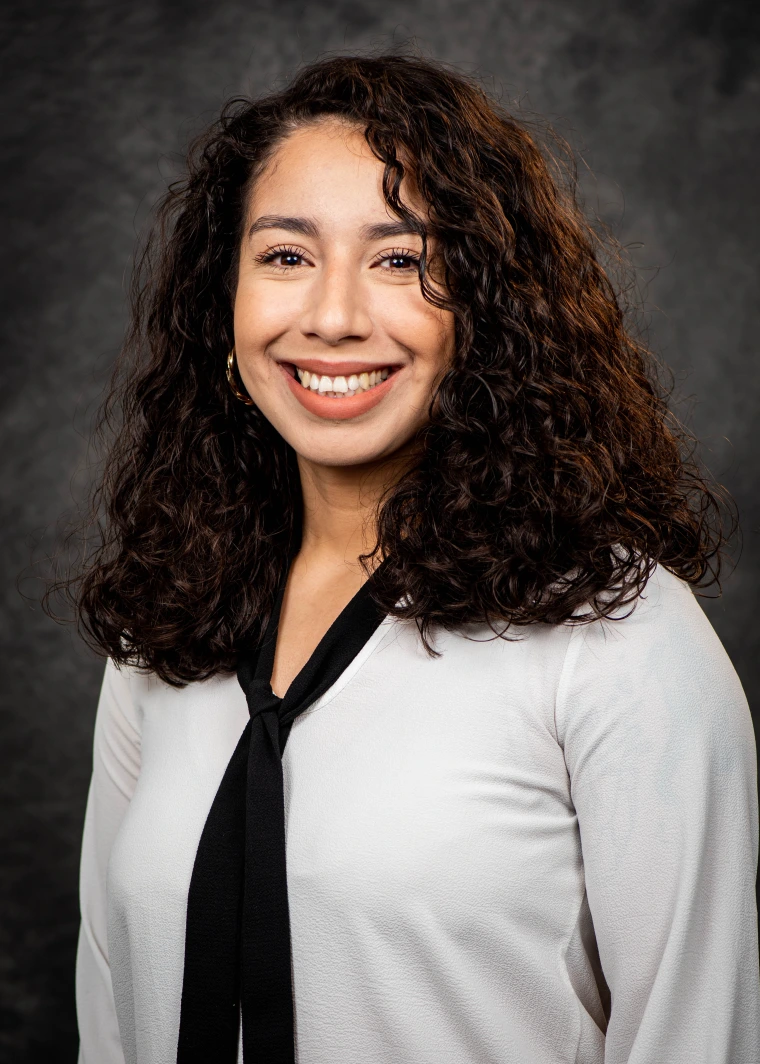 Azucena Palomeras headshot