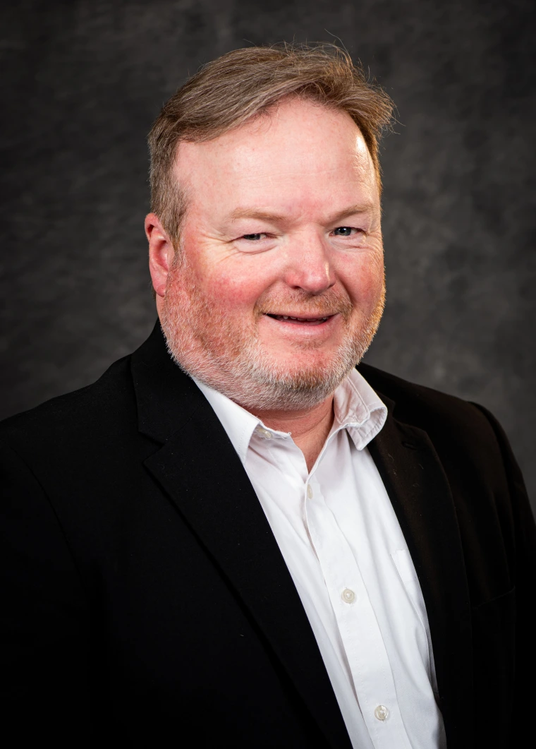 Justin Keyston headshot